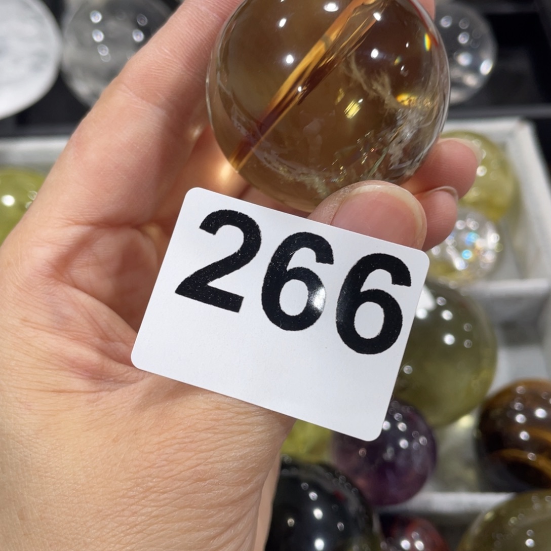 六***姐水晶珠宝半成品未镶嵌200