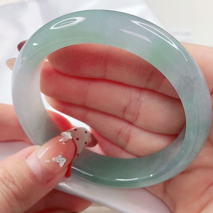 翡翠未镶嵌手镯57x527