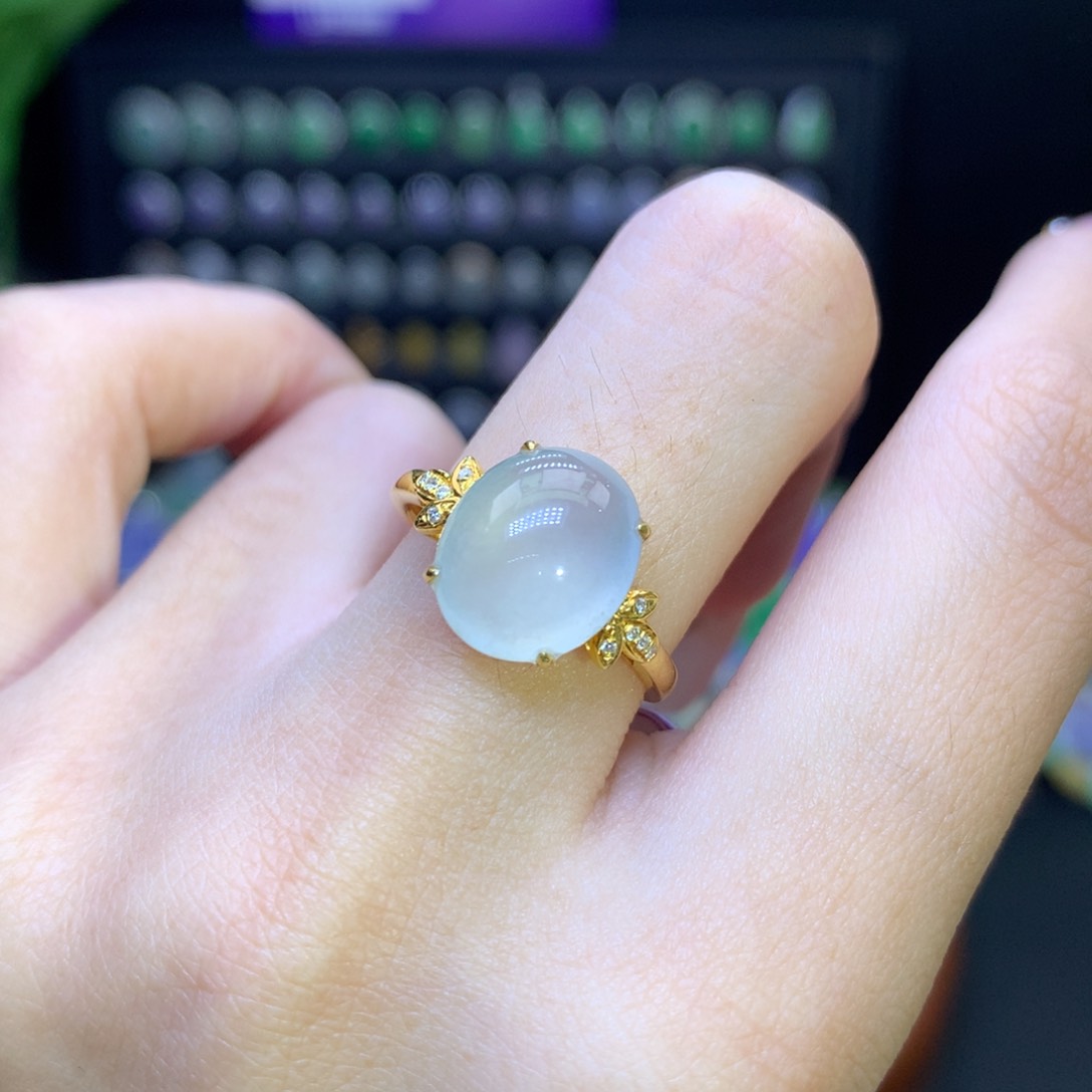 翡翠颈饰18K金镶嵌天然