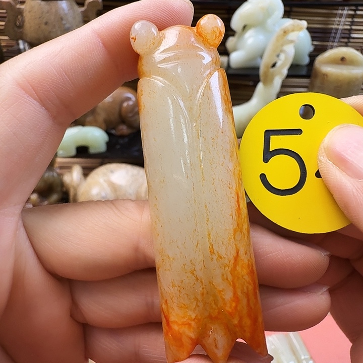 和田玉未镶嵌车挂