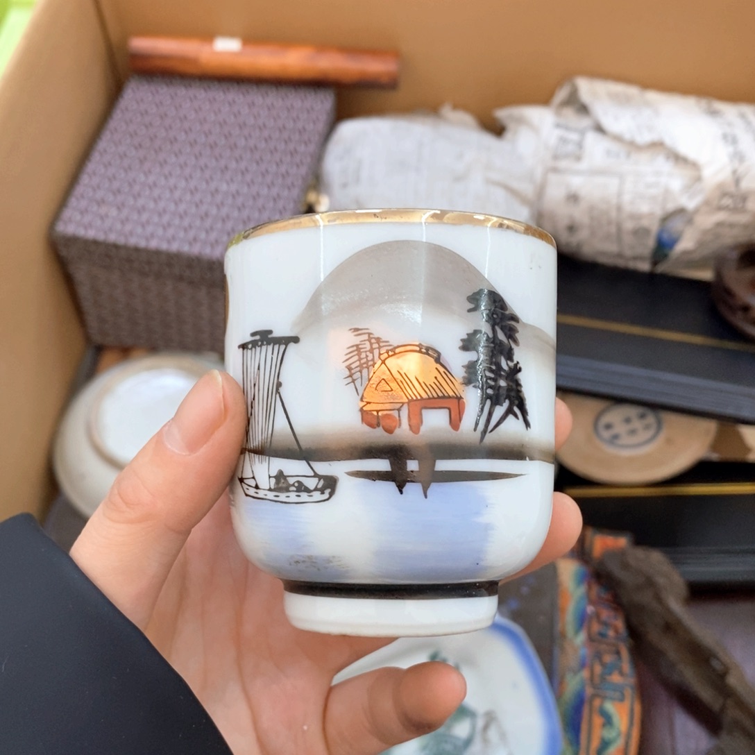 瓷片并不会哈哈哈哈哈哈h