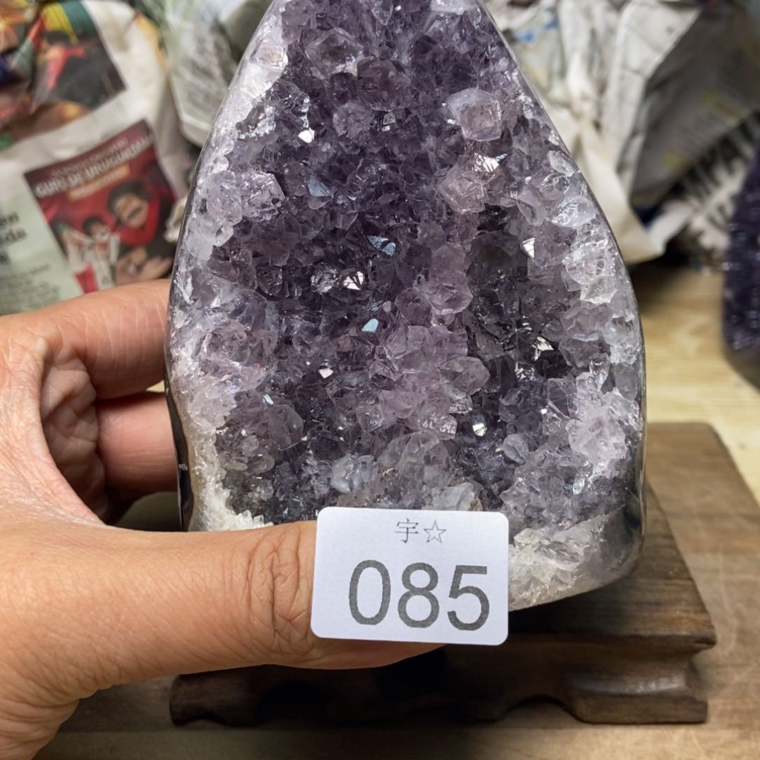 紫晶天然水晶摆件未镶嵌