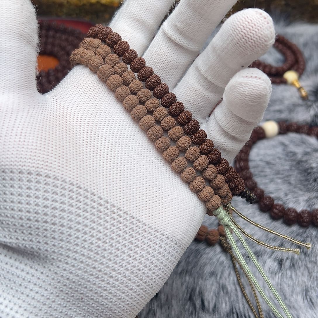 斗***h金刚菩提吊坠老树梅花平细