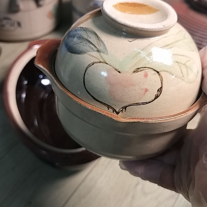 盘瓷片陶瓷杯盘壶碗都有