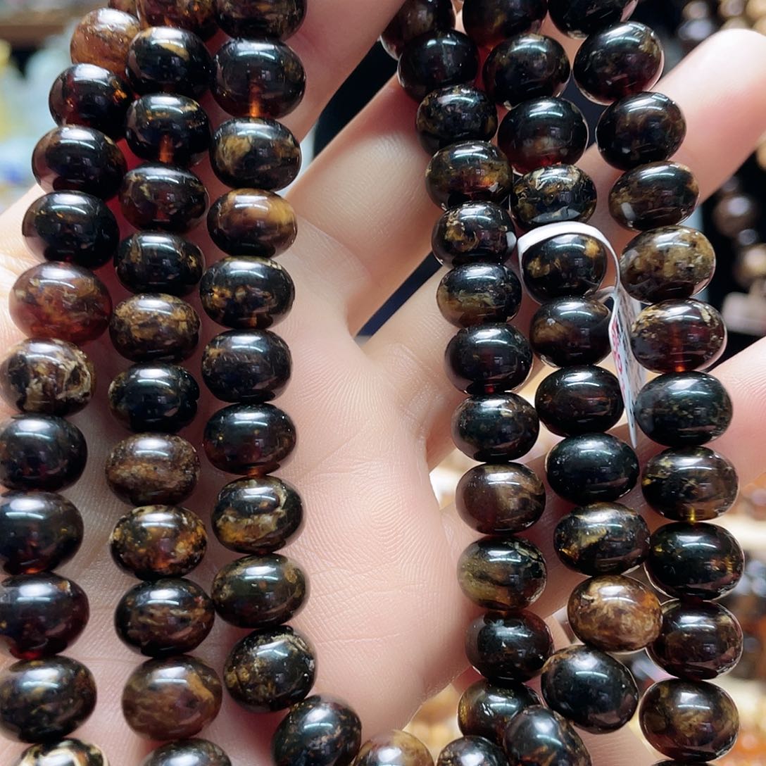 琥珀裸石未镶嵌十