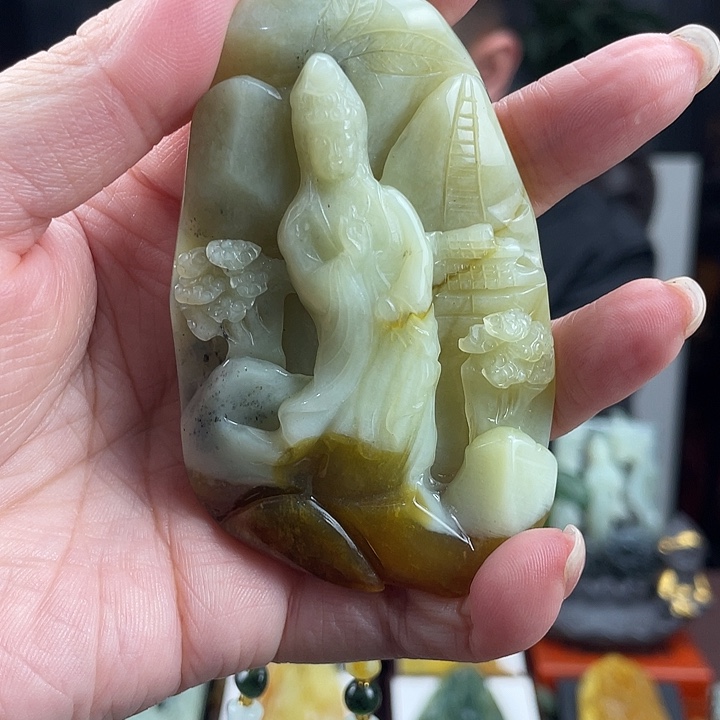 未镶嵌蛇纹石玉颈饰
