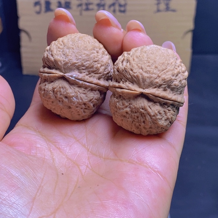 把件文玩核桃Y6-39mm