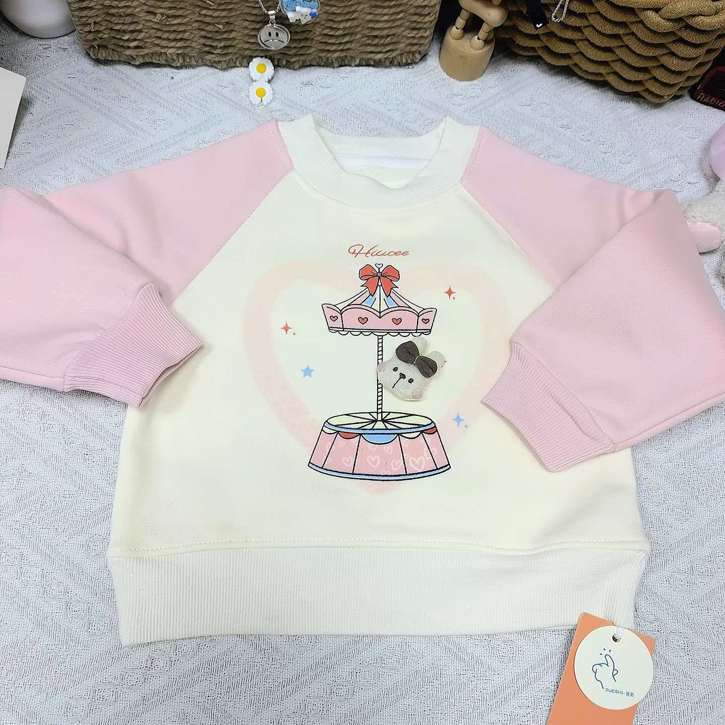女童秋冬加绒立体卡通卫衣随机发480