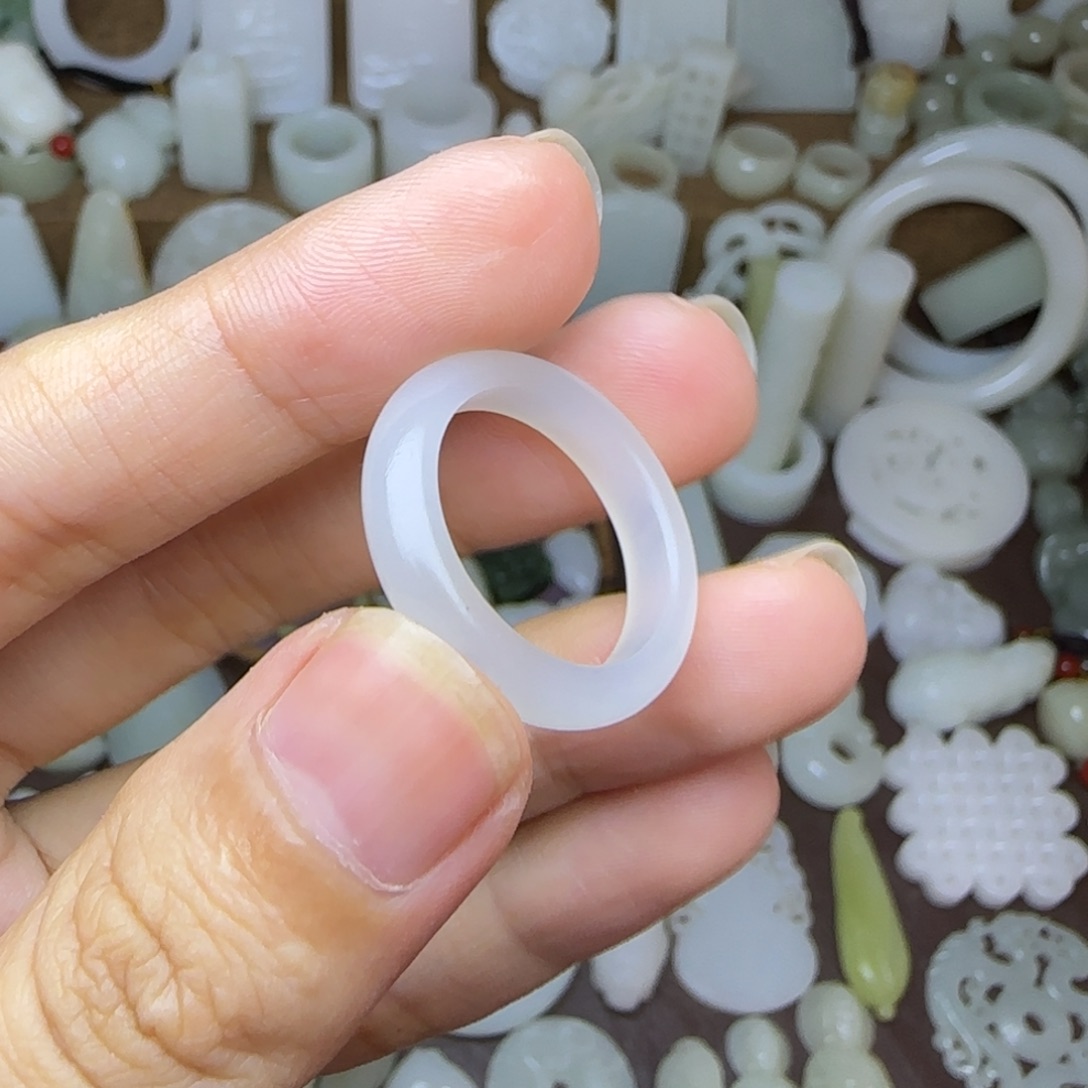 和田玉未镶嵌颈饰戒圈卡18