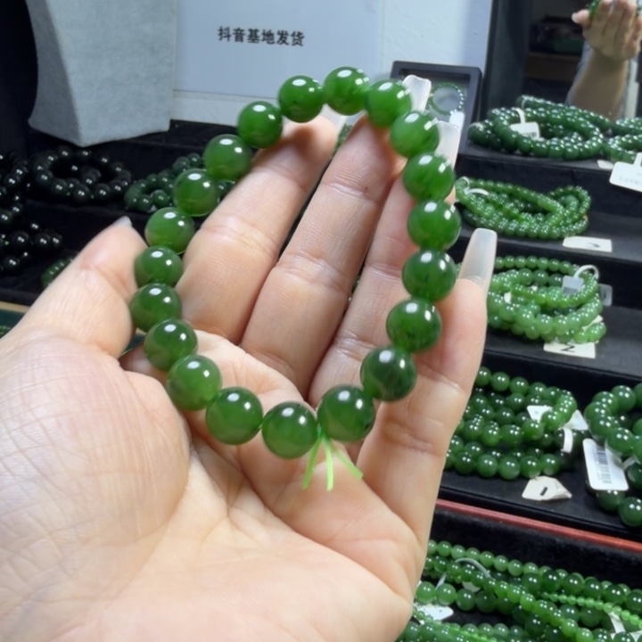 和田玉（碧玉）未镶嵌手链9.5