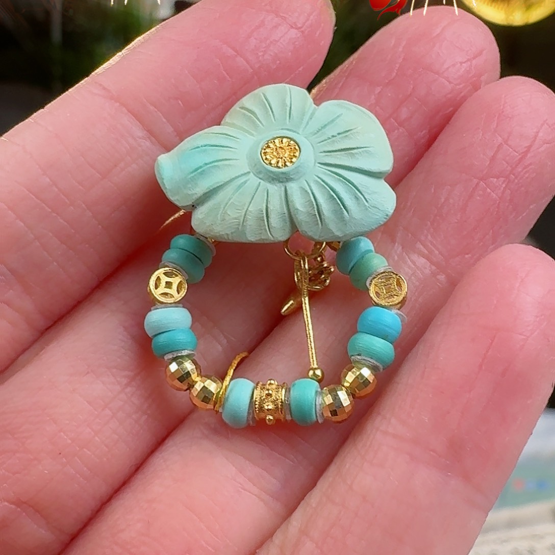 绿松石珠宝奇石18K金镶嵌