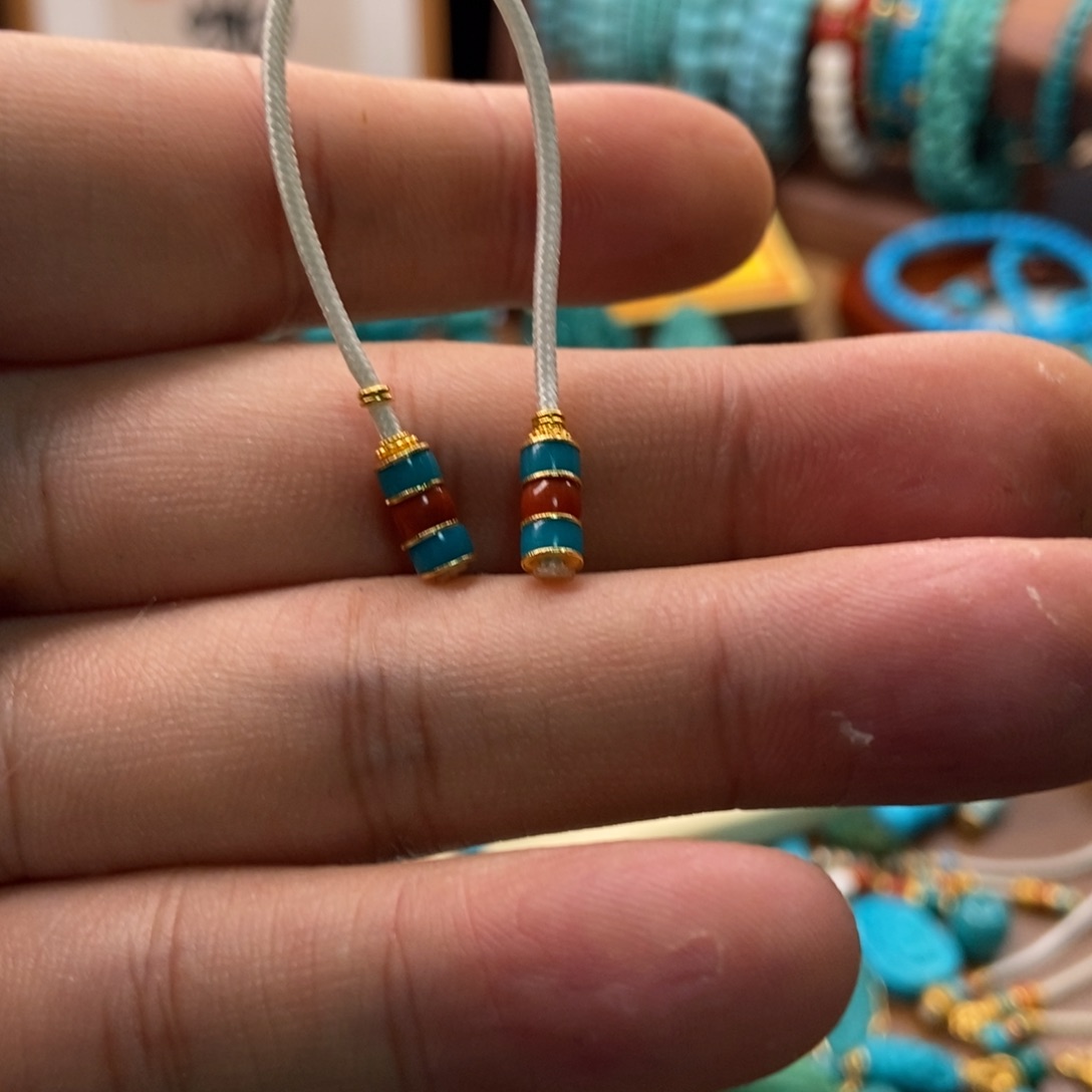 绿松石珠宝奇石18K金镶嵌朴**i