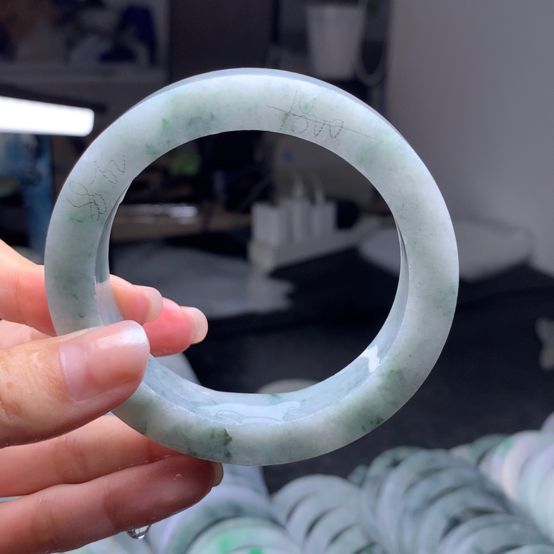 定制翡翠翡翠手镯定制未镶嵌