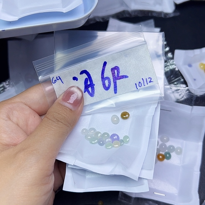 未镶嵌定制翡翠不