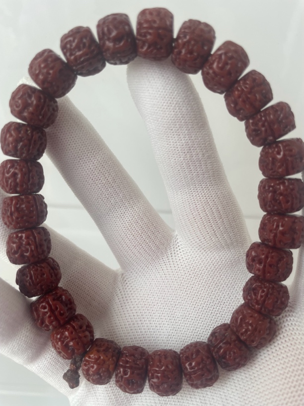 金刚菩提，暴浆的紫色的