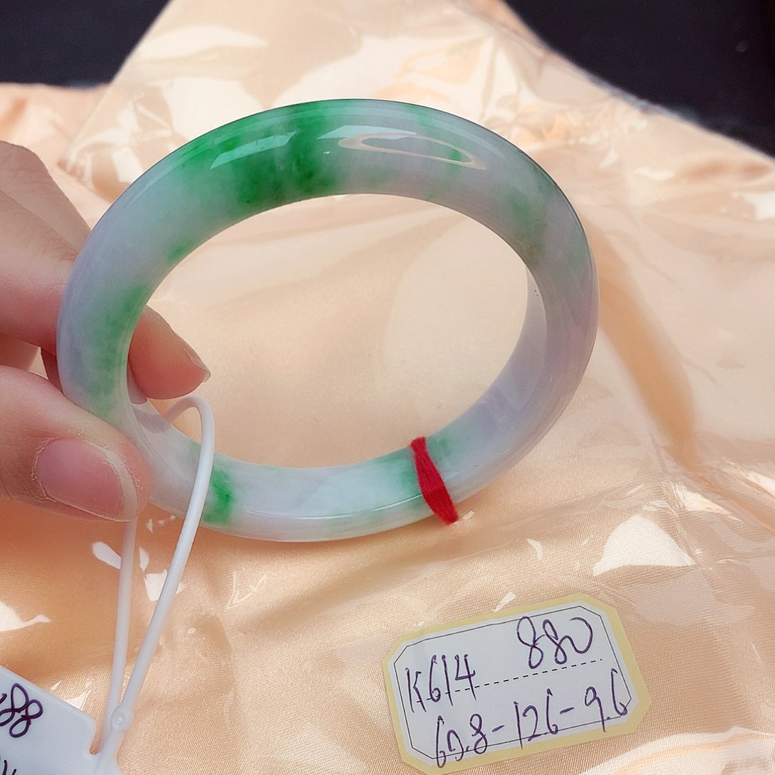 翡翠未镶嵌手镯缅甸翡翠