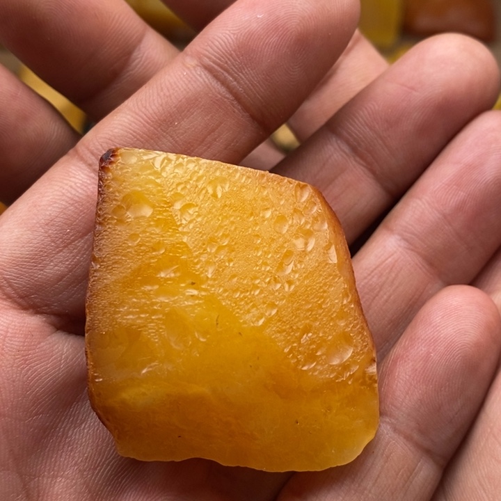 未镶嵌定制琥珀天然蜜蜡暖原石