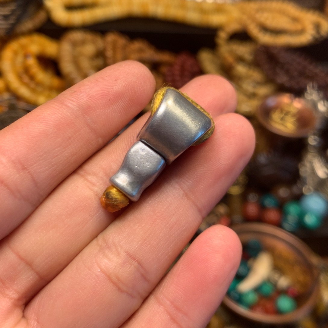 泥塑娘啦擦擦骰子