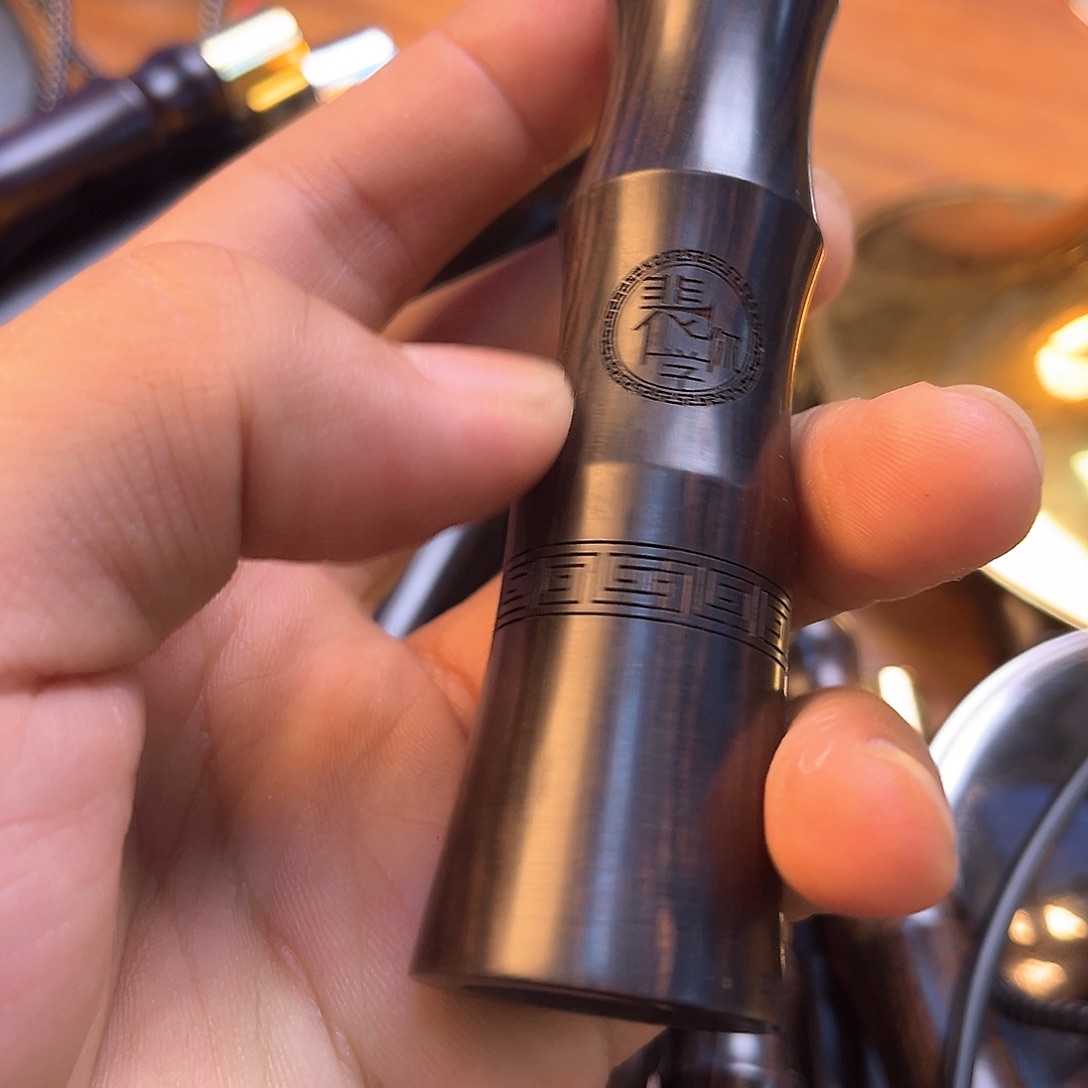 路***在黑檀木d调一杆子一芯子