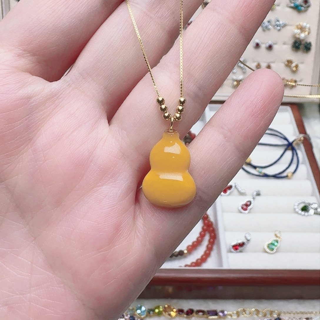 蜜蜡颈饰银S925镶嵌吊坠788