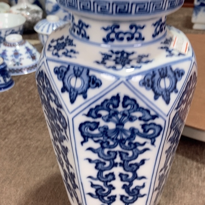 c**n源哥陶瓷艺术家的作品