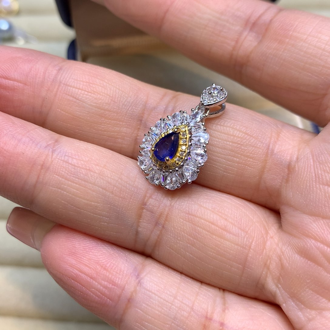 颈饰蓝宝石银S925镶嵌