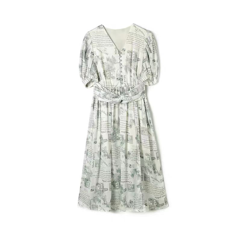 玥玥③.⑨⑨样衣尾货撤柜清仓处理默认瑕疵介意勿拍