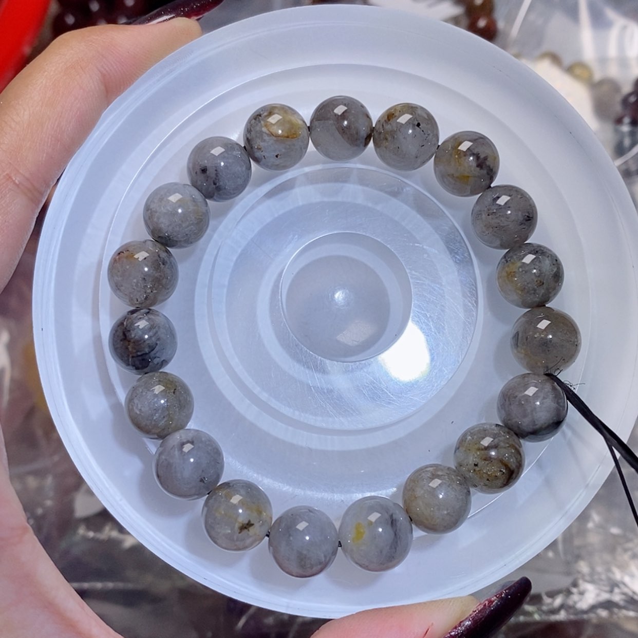 【闪购商品】水晶手串未镶嵌闪灵奶灰169