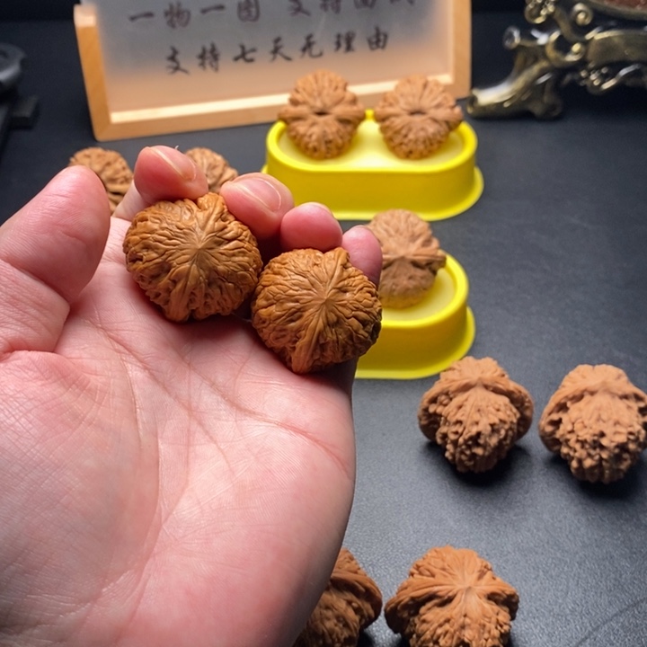 文玩核桃吊坠铁锤35尺