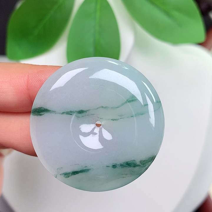 颈饰未镶嵌翡翠平安扣36.1x5.9mm