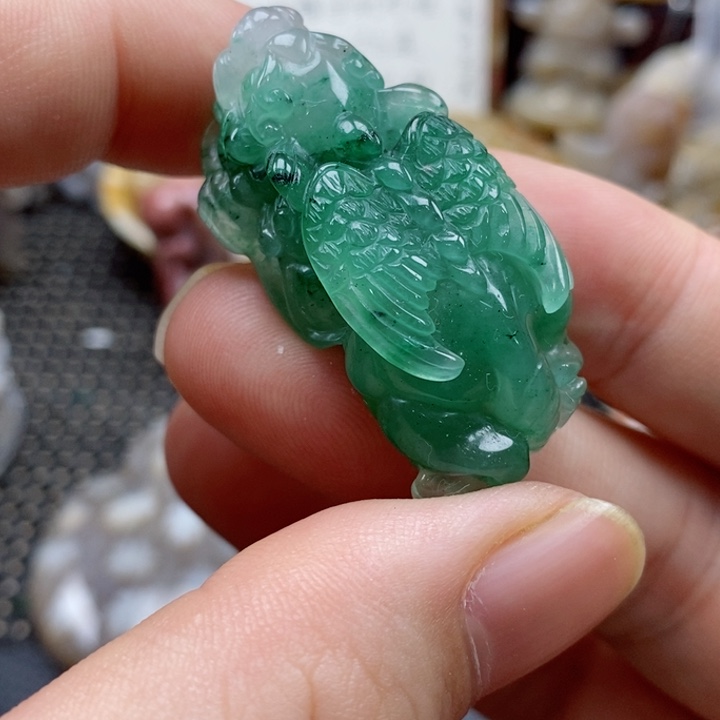 石英质玉颈饰未镶嵌