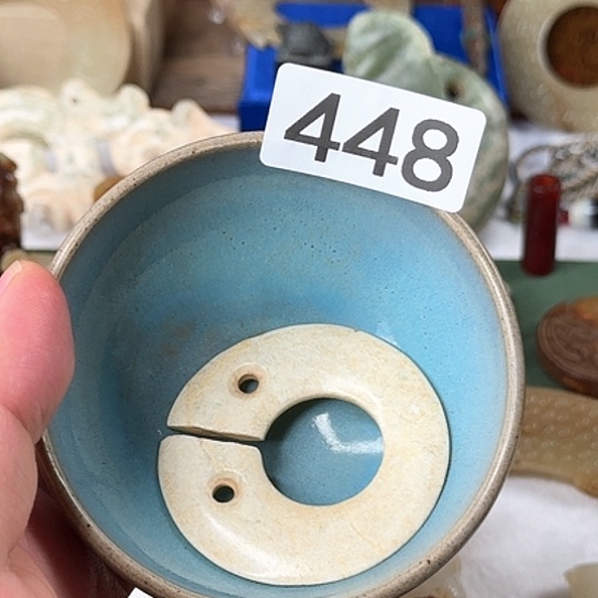 摆件感*陶瓷材料与器件工程学院