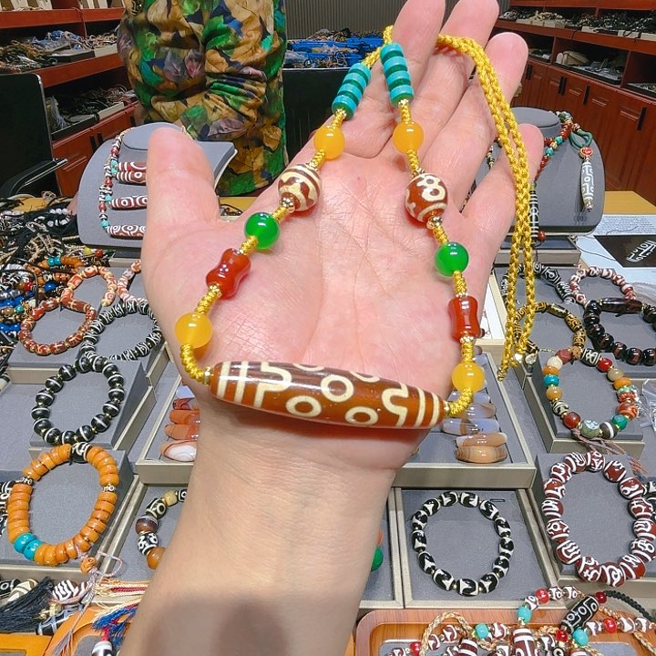 未镶嵌玛瑙/玉髓珠宝奇石