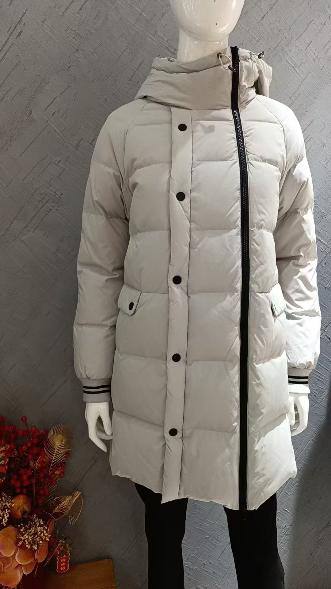 2024羽绒服百搭加厚连帽