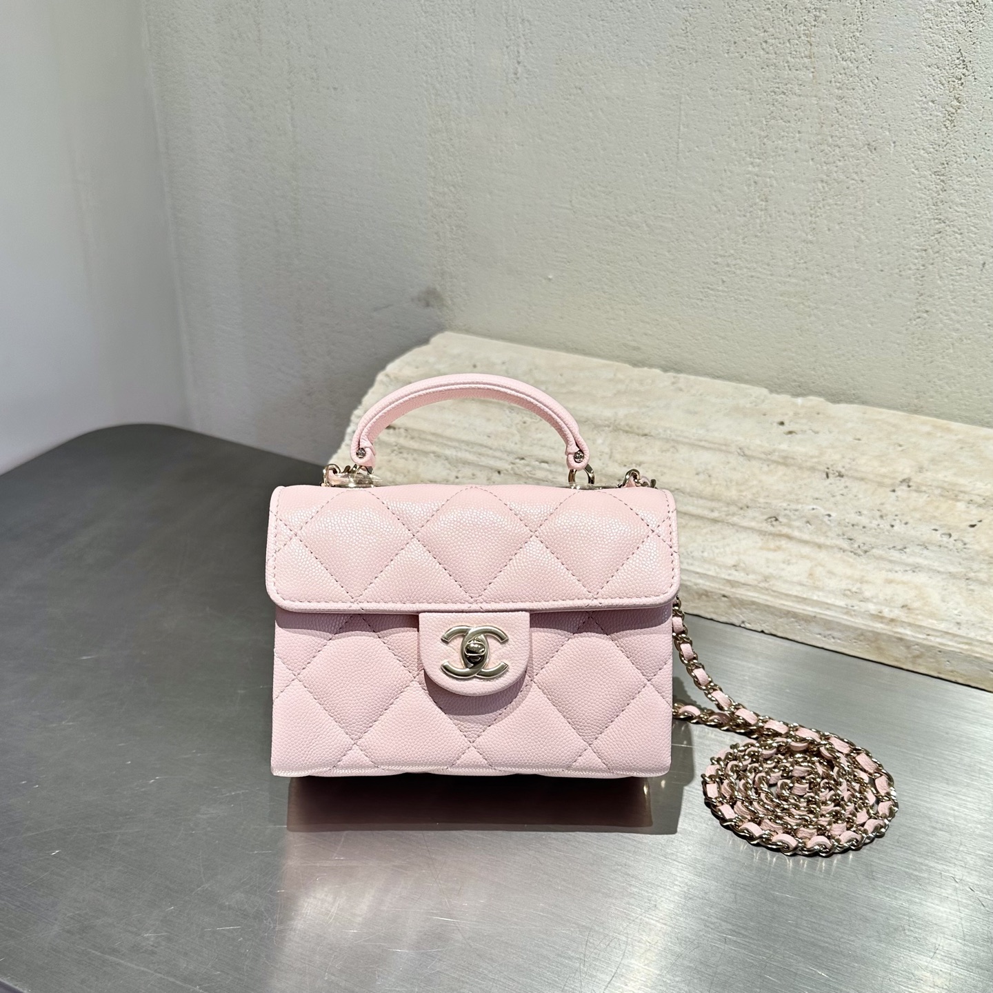 未使用 Chanel/香奈儿 CHANEL 25s 粉色kelly盒子包 15cm