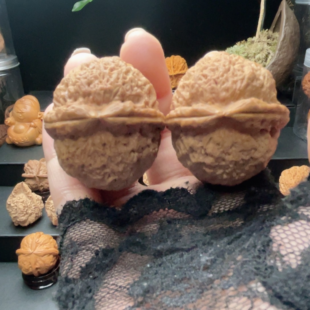 吊坠文玩核桃44尺罗汗头…………