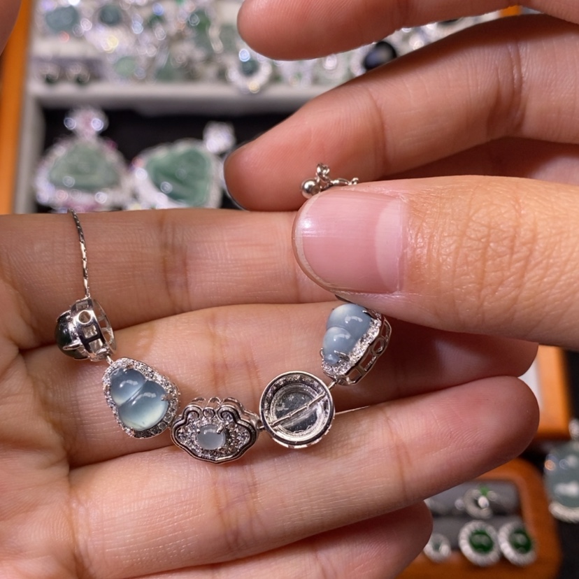 【闪购商品】翡翠颈饰银S925镶嵌天然