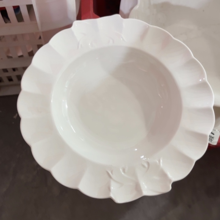 碟四个工厂库存微瑕产品