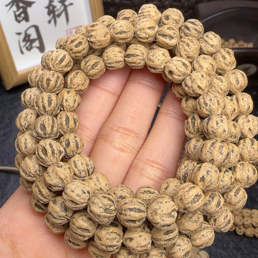 柏香籽/百香籽吊坠旗*