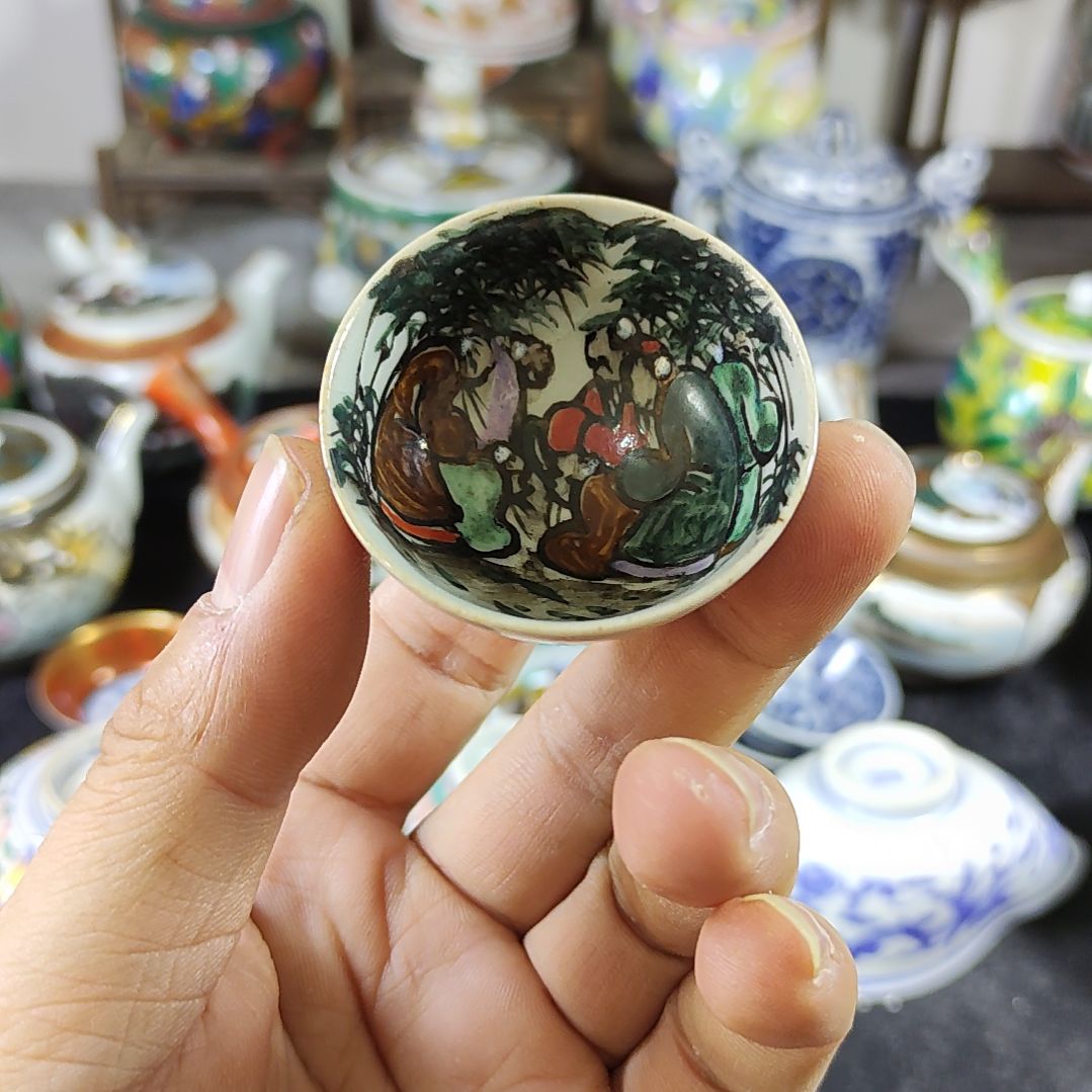 杯30包邮，偏远地区不包邮，中古品不保全新。