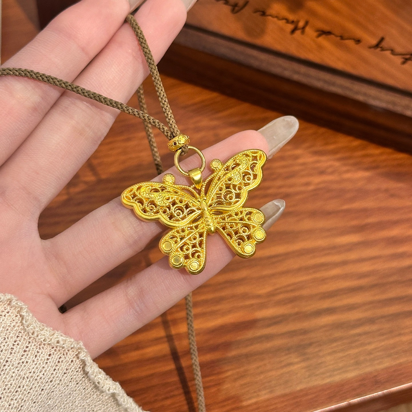 吊坠足银 古法蝴蝶吊坠项链女镂空花纹珐琅工艺百搭挂坠