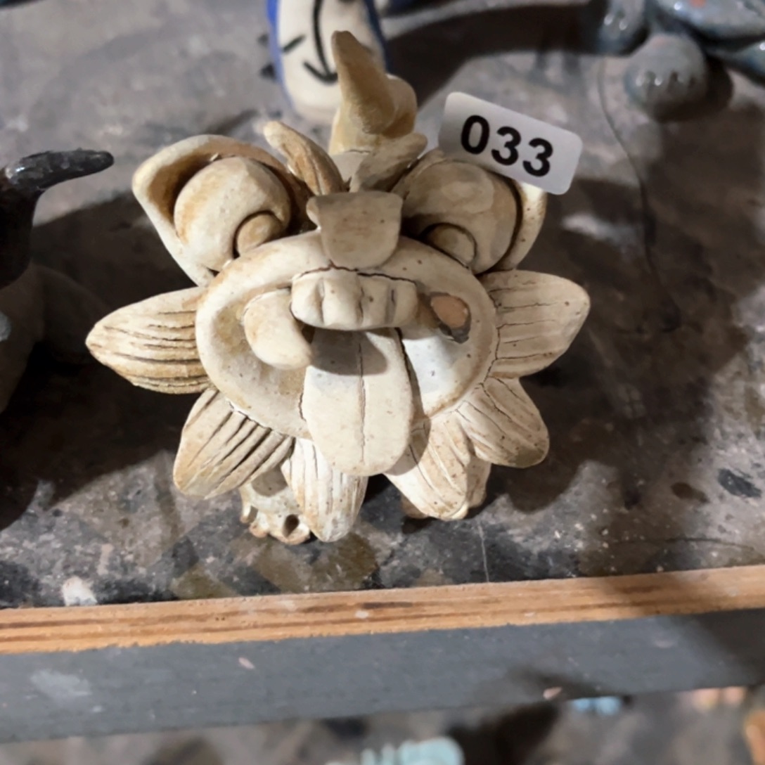 摆件纯手工抽象陶瓷摆件微瑕033