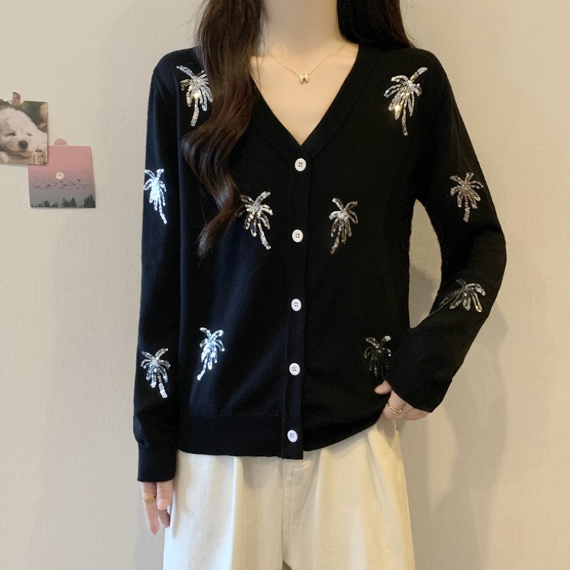 大码设计感亮片V领长袖针织开衫女春秋胖MM宽松显瘦百搭洋气上衣