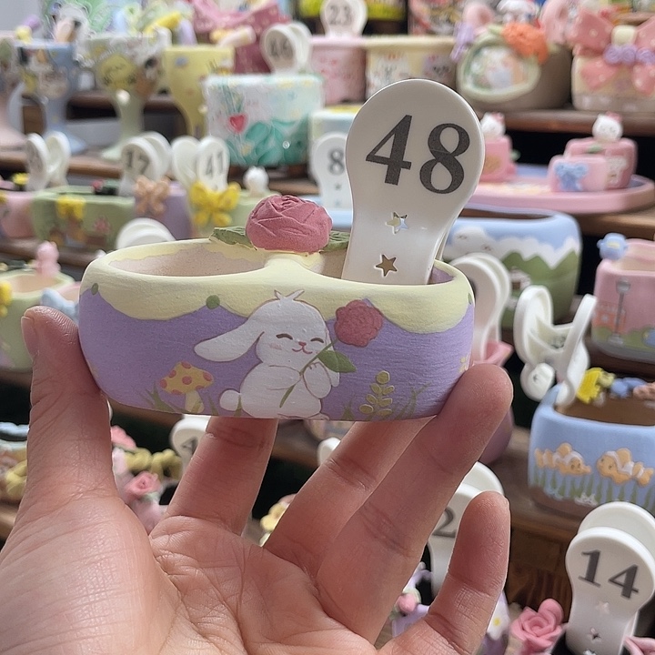 48…..手工手绘花盆