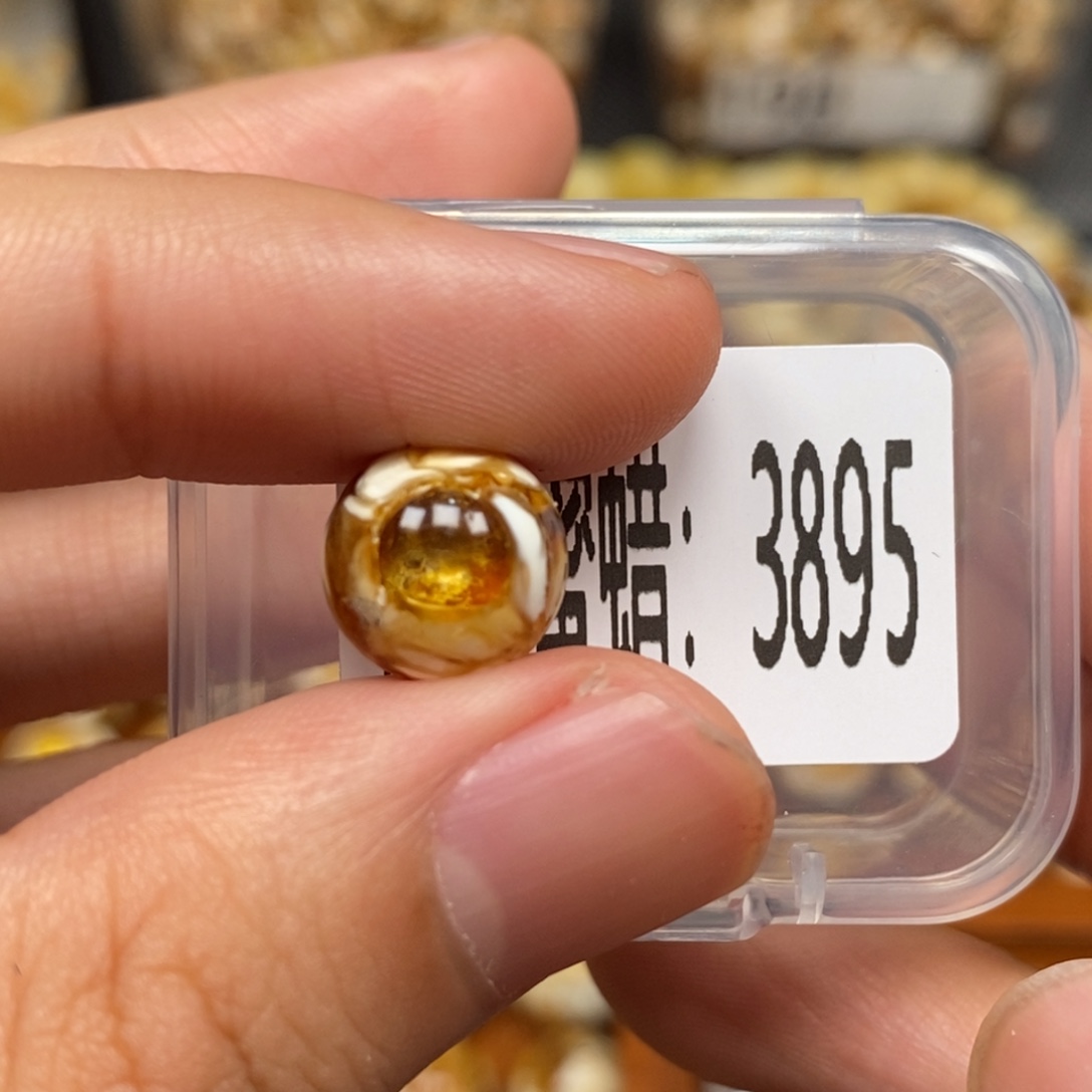 把件猴头核桃沁色圆珠老型3895