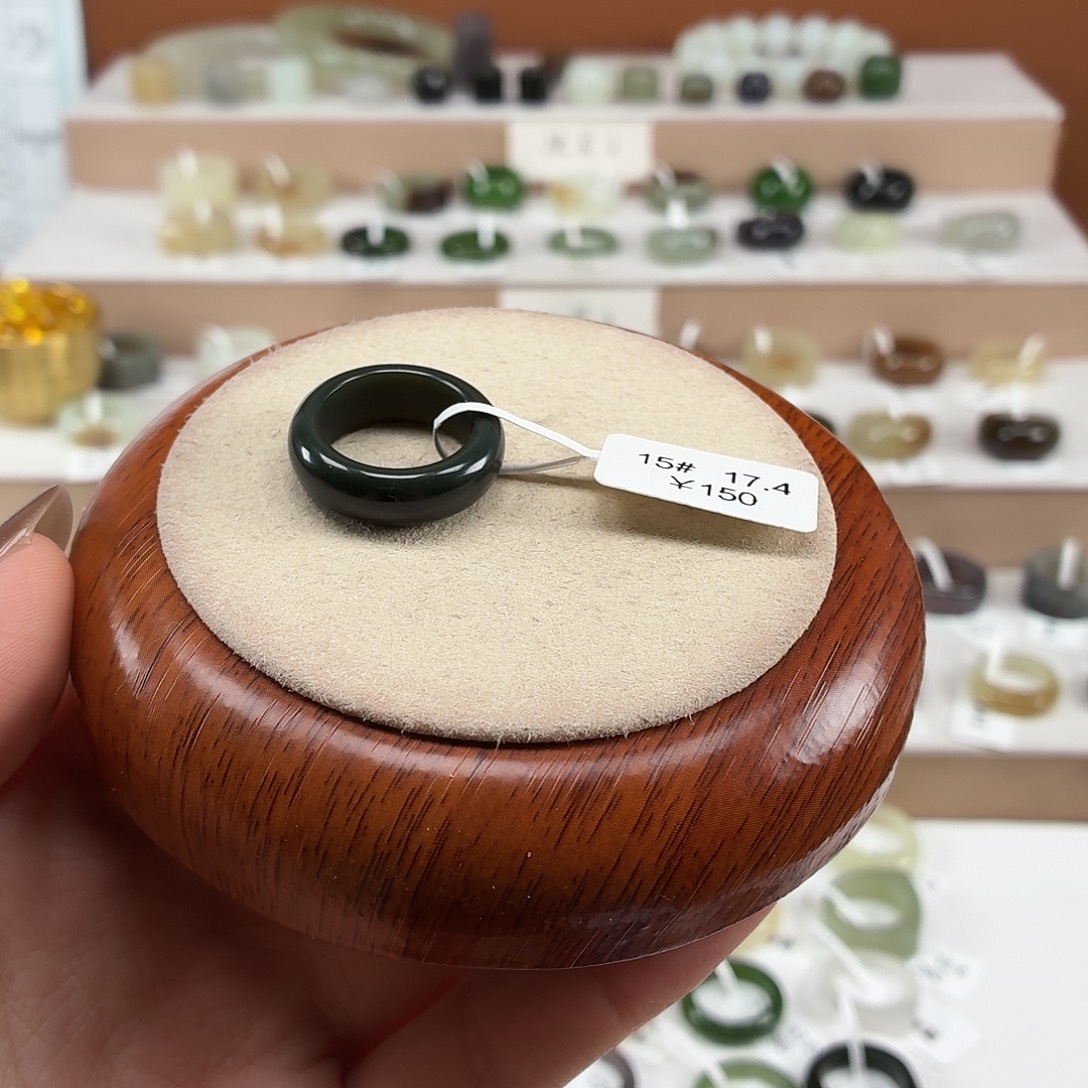 林***～和田玉未镶嵌戒指内径17.4