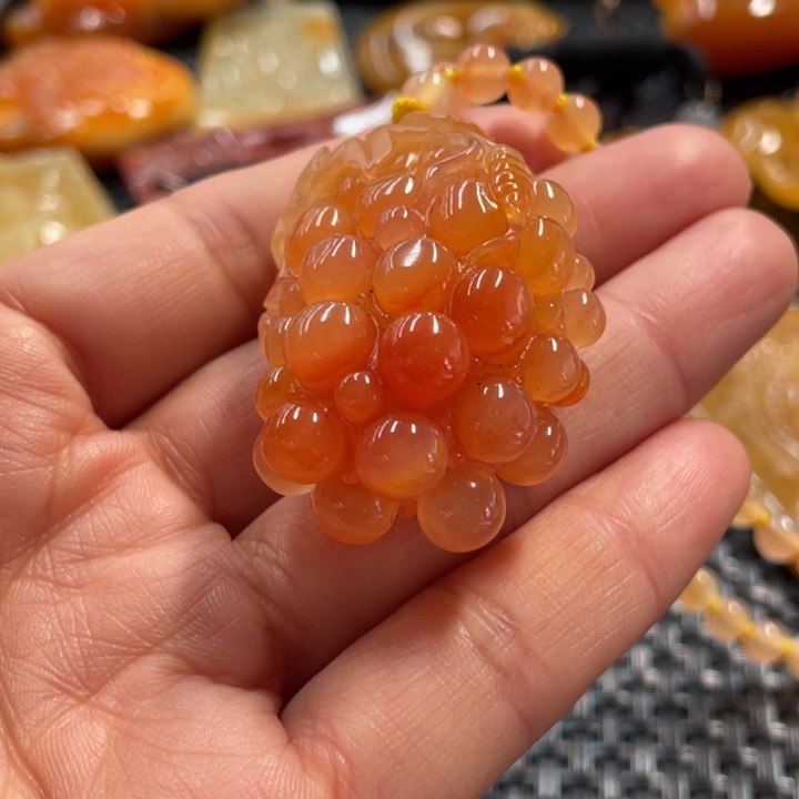石英质玉挂件未镶嵌