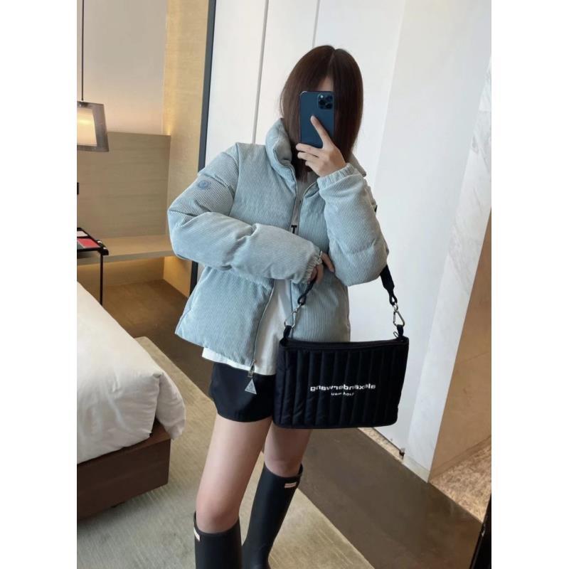 99新 MONCLER  qq1078 白鹅绒 Antre系列蓝色灯芯绒外套 2码