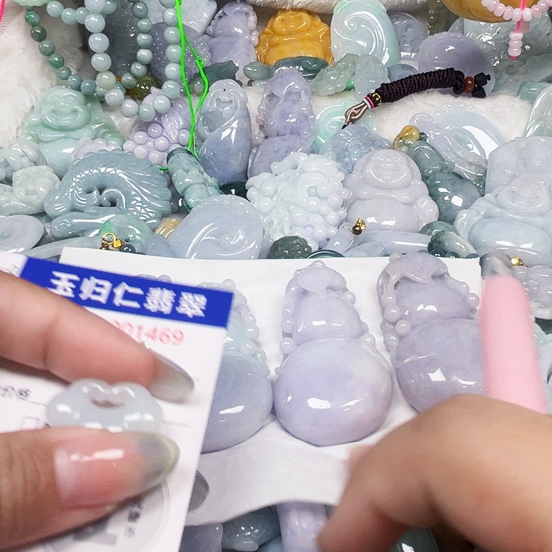 翡翠未镶嵌吊坠(不含链)11111111