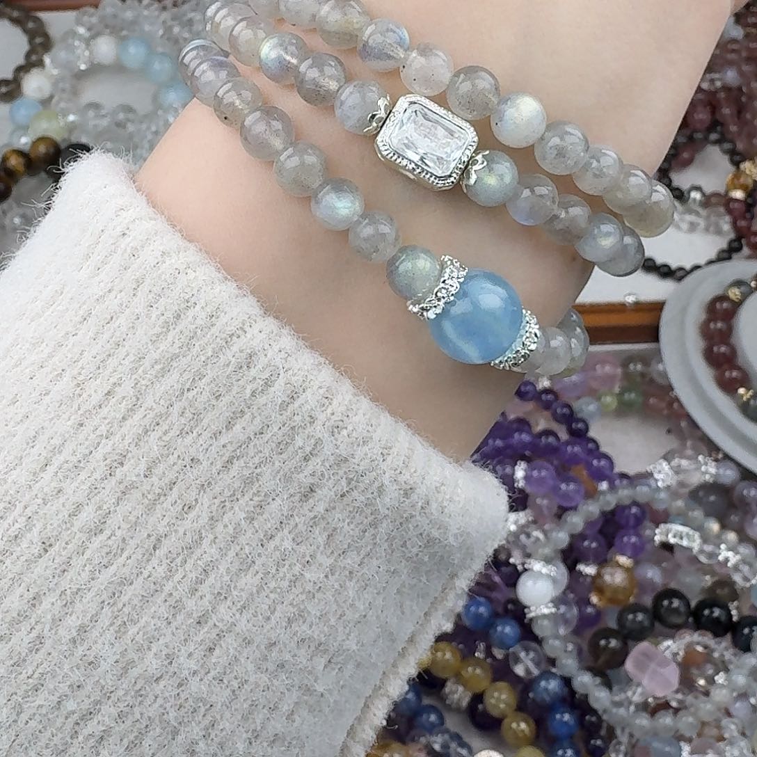 水晶手链未镶嵌好